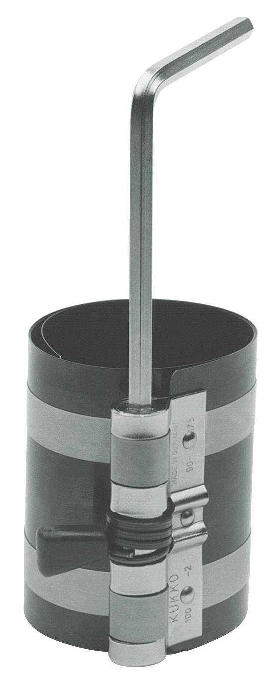 DISPOZITIV PENTRU COMPRIMAT SEGMENTI PISTON